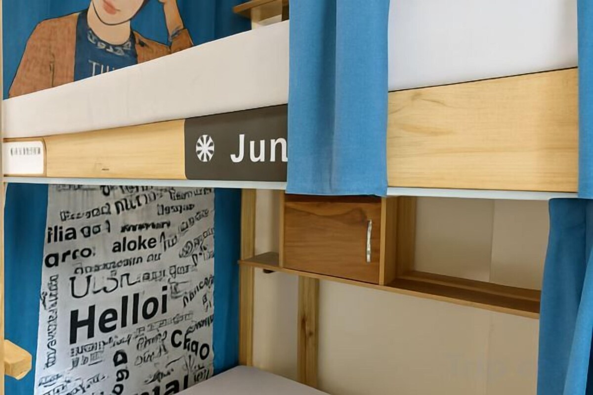 In-room safe, laptop workspace, blackout curtains, free WiFi