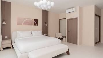 Executive Villa, Multiple Bedrooms, Private Pool | 14 bedrooms, minibar, in-room safe, desk