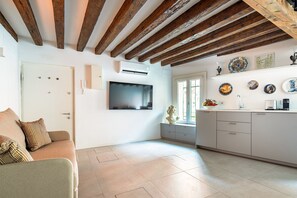 Fernseher