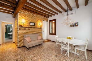 Interior - Quiet pied-à-terre with great canal views in Cannaregio (Venecia)