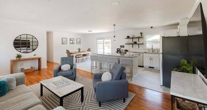 New! Game Room + Close to Beach