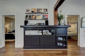 Interior - The Owen Bungalow - Uptown/Paseo OKC (Oklahoma City)