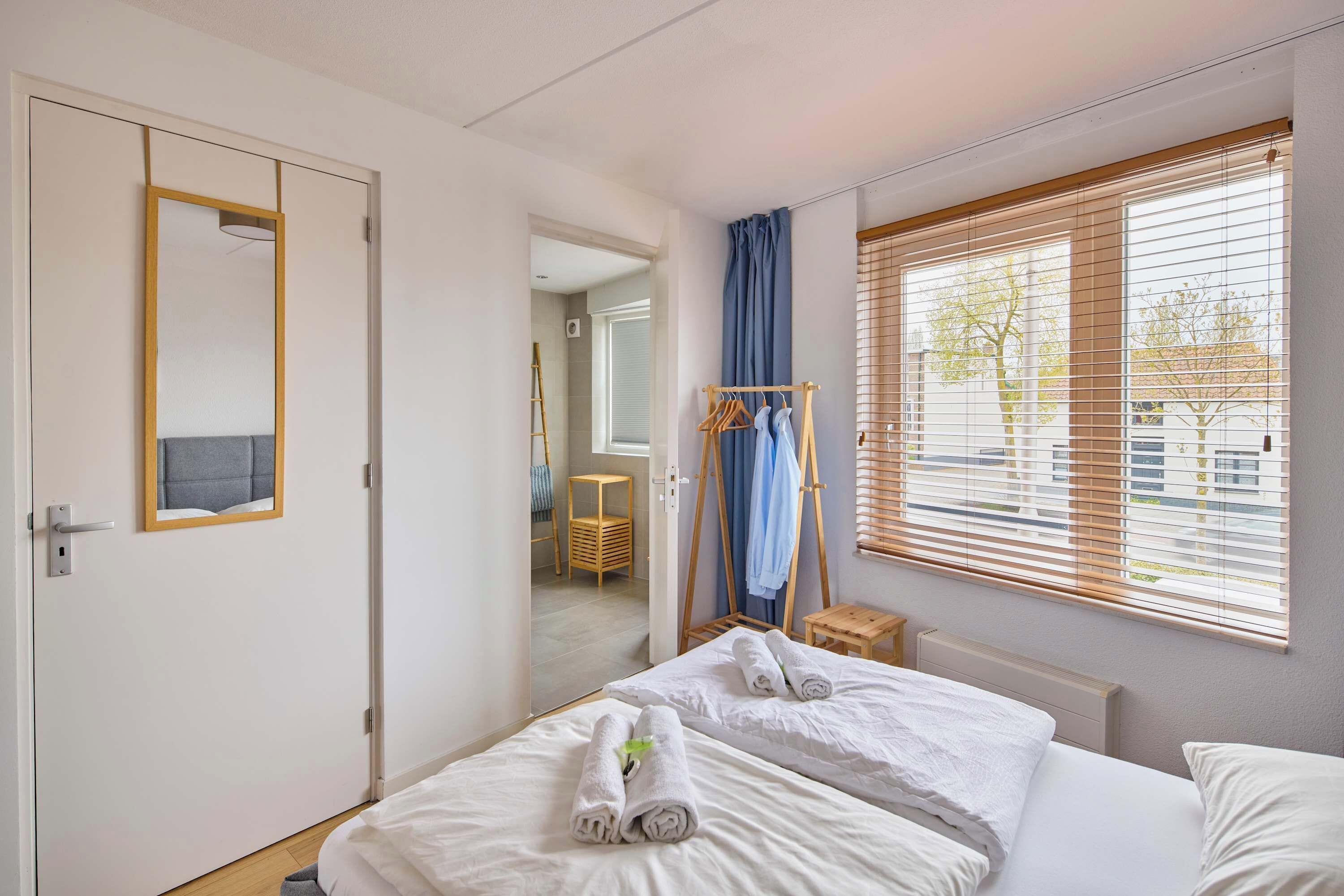 1 chambre, bureau, chambres insonorisées, lit parapluie