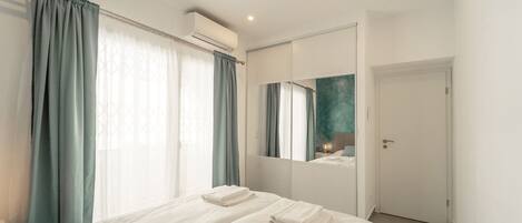 Fer et planche Ă repasser, Wi-Fi gratuit, draps fournis