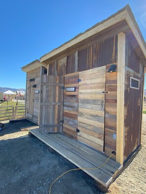 Oklassificerad bild, 4 av 14, knapp