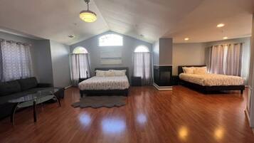 6 chambres, bureau, fer et planche Ă repasser, Wi-Fi