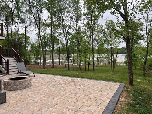 SPACIOUS Single Home near DC & National Harbor