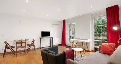 Ferienwohnung 'Grüne Oase In Der Großstadt' mit privater Terrasse, privatem Garten und WLAN