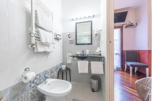 Hair dryer, towels - Camera Doppia in History House (Roma)