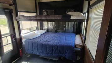 2 bedrooms, free WiFi