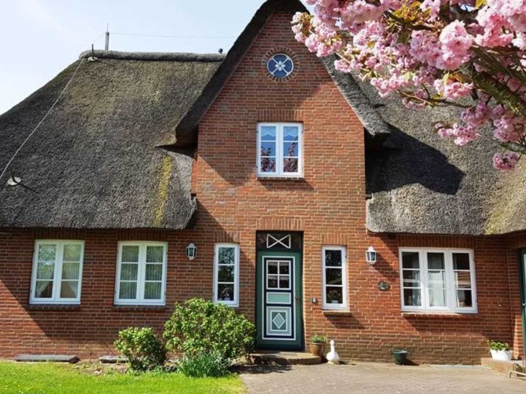 Haus Faltings in ruhiger Lage im Ortsteil Goting mit 3 Wohneinheiten