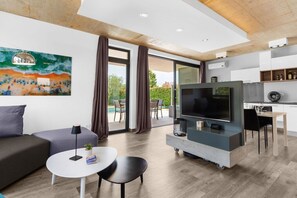 Smart TV - BeLexo - Luxury Home Istria (Dracevac)