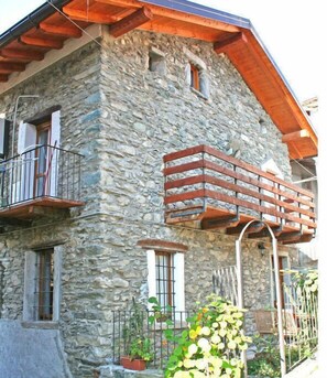 Exterior - Casa Antica1801 Comfortable holiday residence (Stazzona)