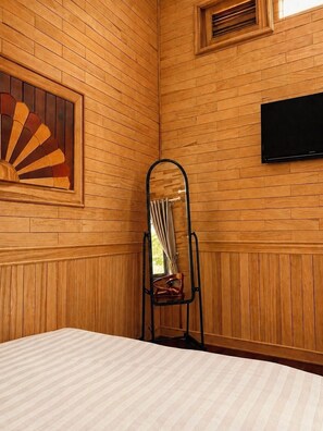 Standard Bungalow, Garden View | Desk, laptop workspace, rollaway beds, free WiFi - Tomorrow Homestay Da Lat (Da Lat)