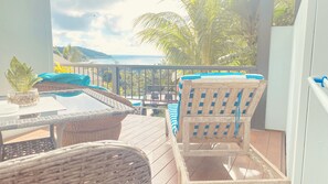 Deluxe-Studio, Nichtraucher, Meerblick | Unterkunftsgelände