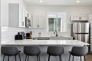 Microwave, oven, stovetop, dishwasher - Gleaming Contemporary Home in Canopy w/ Pool,BBQ (Buckeye)