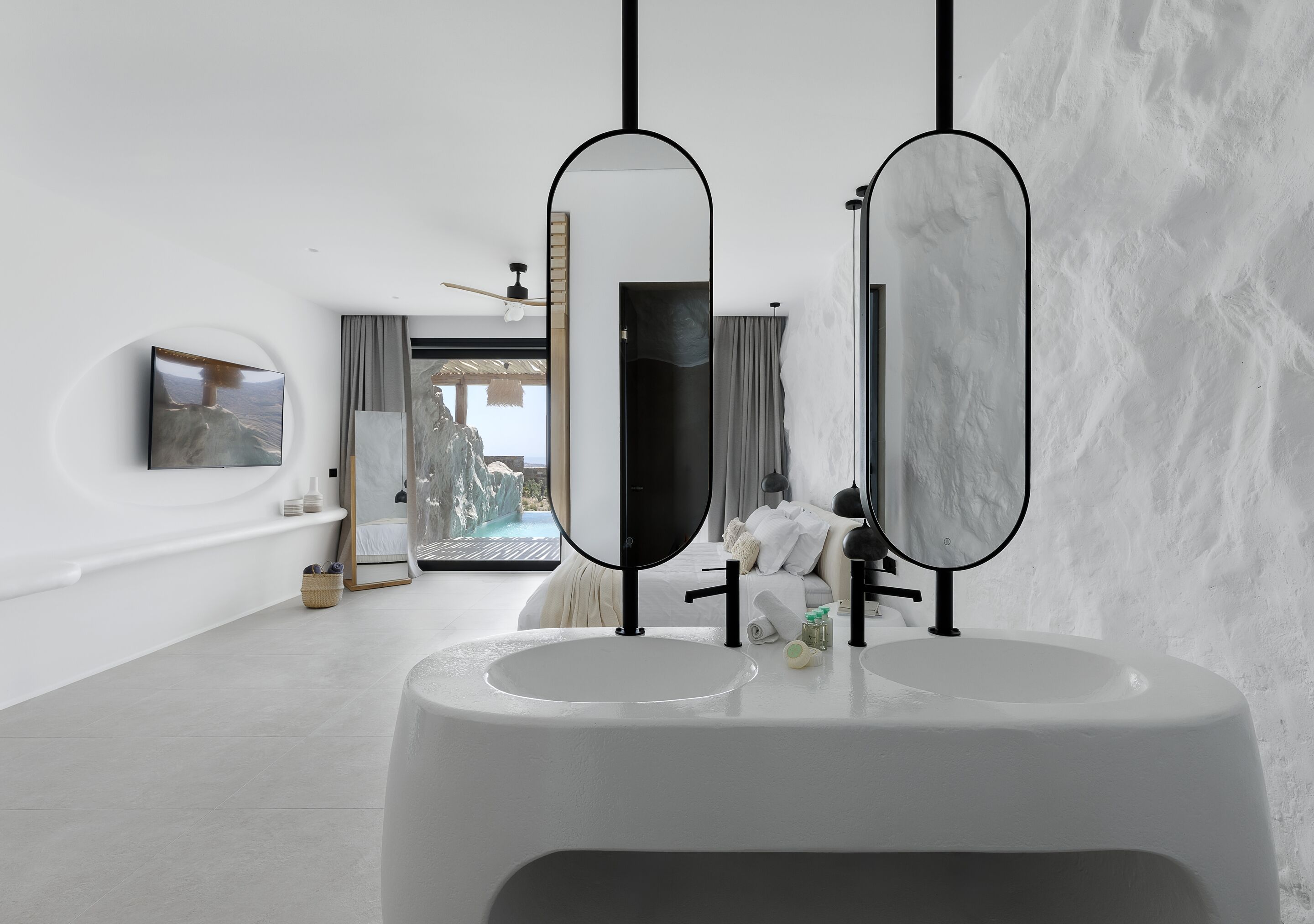 Photo - WhiteArt Suites