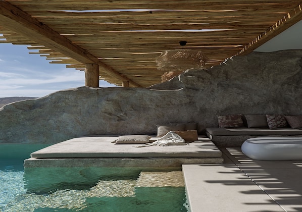 White Art Suite | View from room