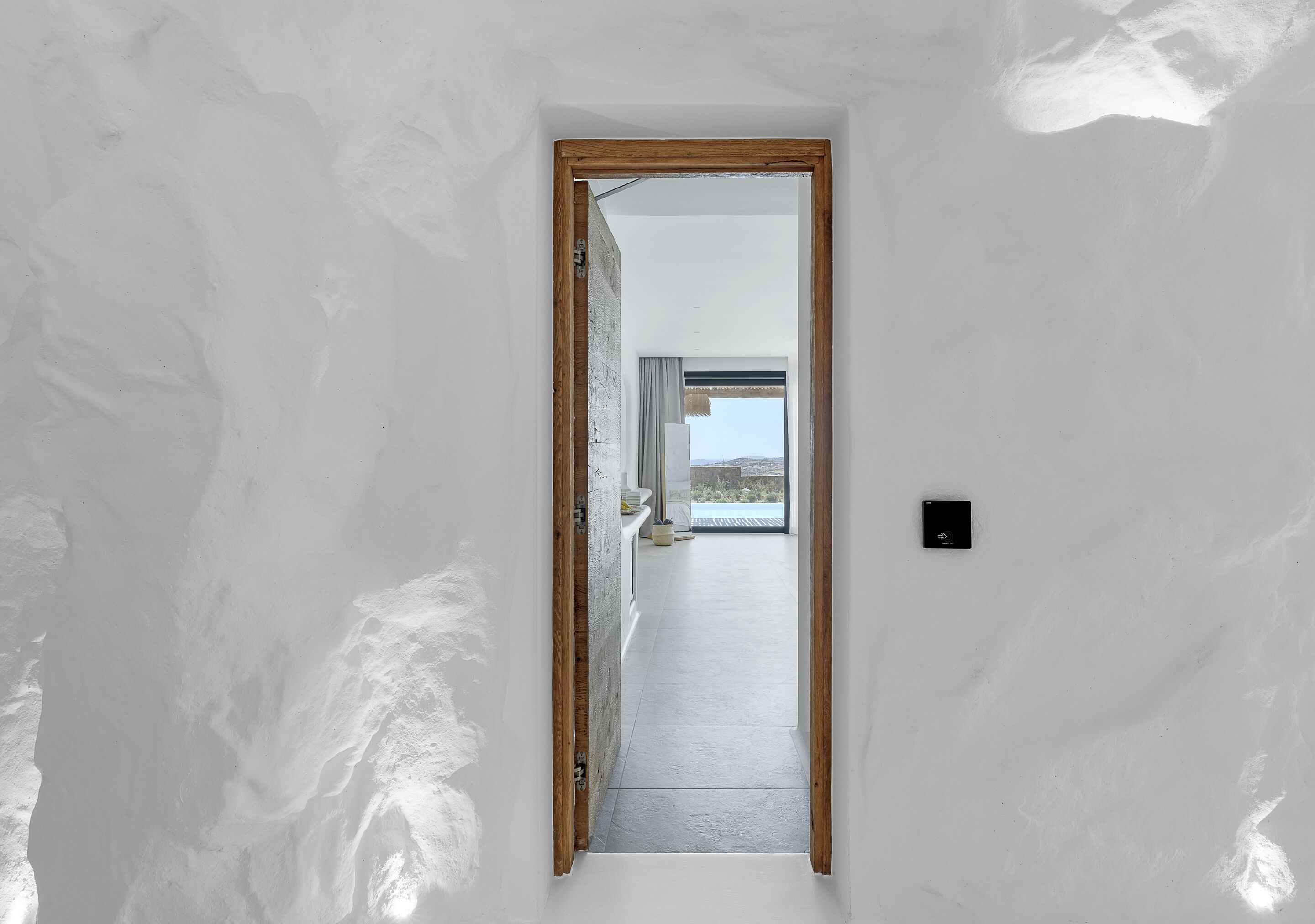 Photo - WhiteArt Suites