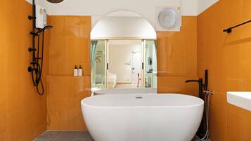 Deluxe Room, Bathtub | Deep-soaking bathtub