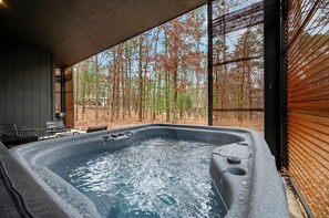 Bain à remous extérieur