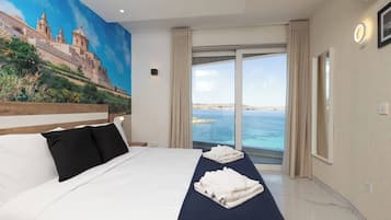 1 chambre, fer et planche à repasser, Wi-Fi gratuit, draps fournis