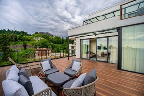 GREENWOOD Terrace Suite with Hot Tub | Terrace/patio - GREENWOOD (Batumi)