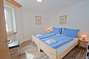 Classic Apartment | 1 bedroom, soundproofing, free WiFi - Apartment Anemone (Zermatt)