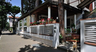 HOTEL PLAZA