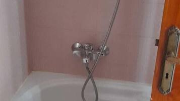 Chambre Double Classique | Salle de bain