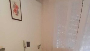 미분류 이미지, 4/8장, 버튼