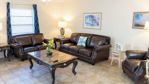 Condo, Multiple Beds, Balcony, Garden View | Living area
