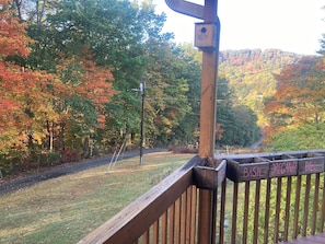 Property grounds - The Blueridge Bungalow (Candler)