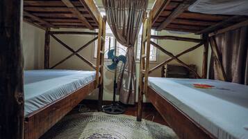 1 bedroom, individually decorated, individually furnished