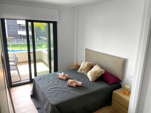 2 bedrooms, iron/ironing board, free WiFi, bed sheets - Apartment Valentino Golf (Orihuela Costa)