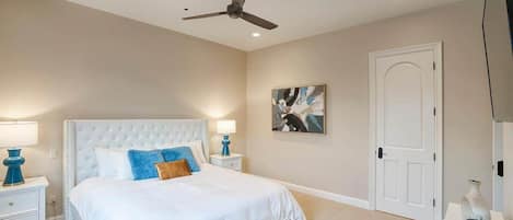 9 habitaciones, escritorio, tabla de planchar con plancha y wifi