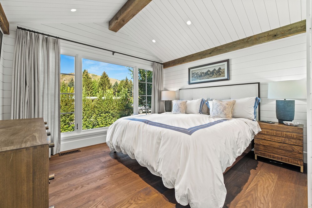 Three Bedroom Home in the Gill Addition Jackson Vrbo