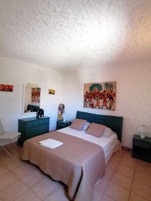 3 bedrooms, iron/ironing board, free WiFi, bed sheets - Évasion Coté mer (Lumio)