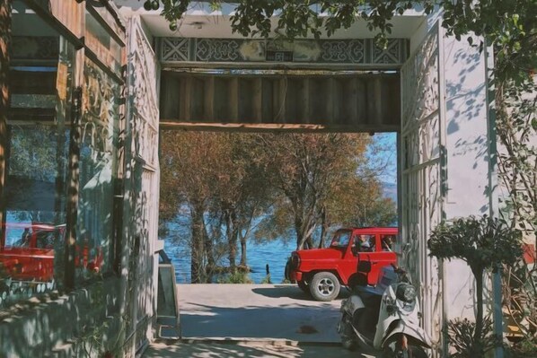 Enceinte de l’hébergement