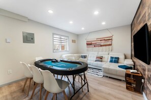 Hus, 5 soverom | Spillrom