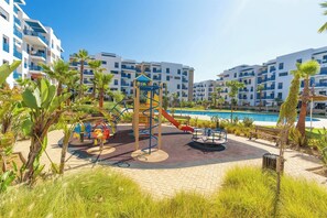 Children’s area - À 3 Minutes du Plage de Martil ! Appartement lux Idéal Pour les Familles (Martil)