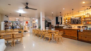 Unclassified image, 5 of 120, button - Patong Beach Side Hotel (Patong)