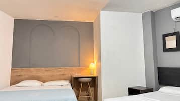 3 habitaciones y ropa de cama