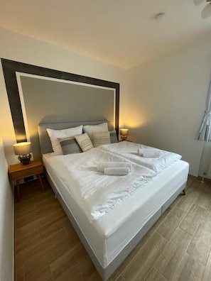 2 Schlafzimmer, Bügeleisen/Bügelbrett, WLAN, Bettwäsche