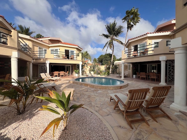 Pool - Jucasa Villas - Villa B (Noord)