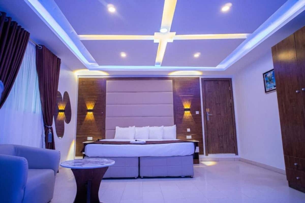 Executive Room | Free WiFi