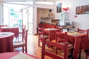 Daily buffet breakfast (EUR 10 per person)