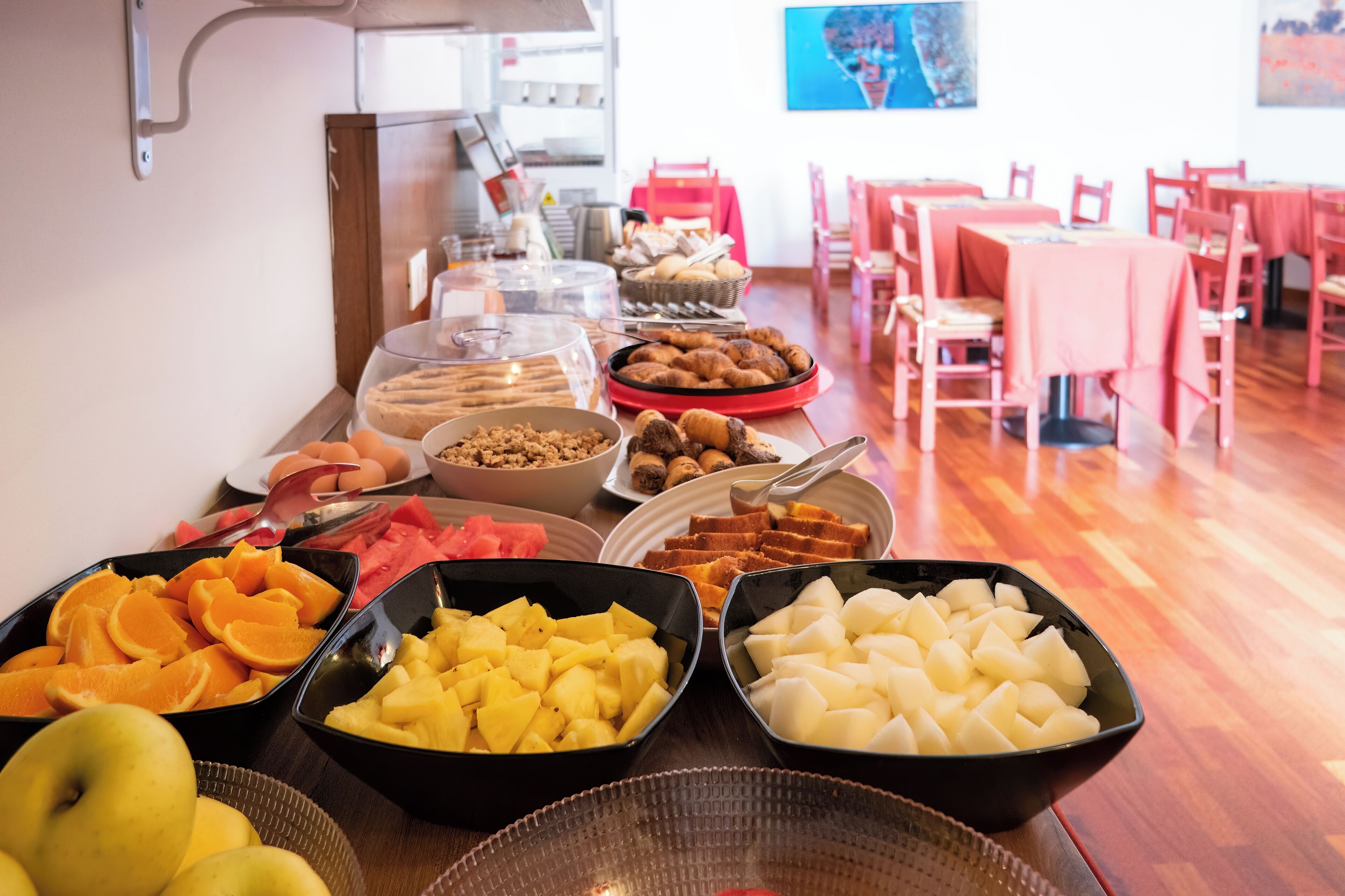 Frokostbuffé hver dag (EUR 10 per person)