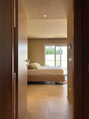 Deluxe Suite | 1 bedroom, minibar, individually furnished, desk - golden suites 2 (Monopoli)