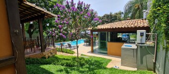 Casa da Pampulha: Piscina com spa e Espaço Gourmet